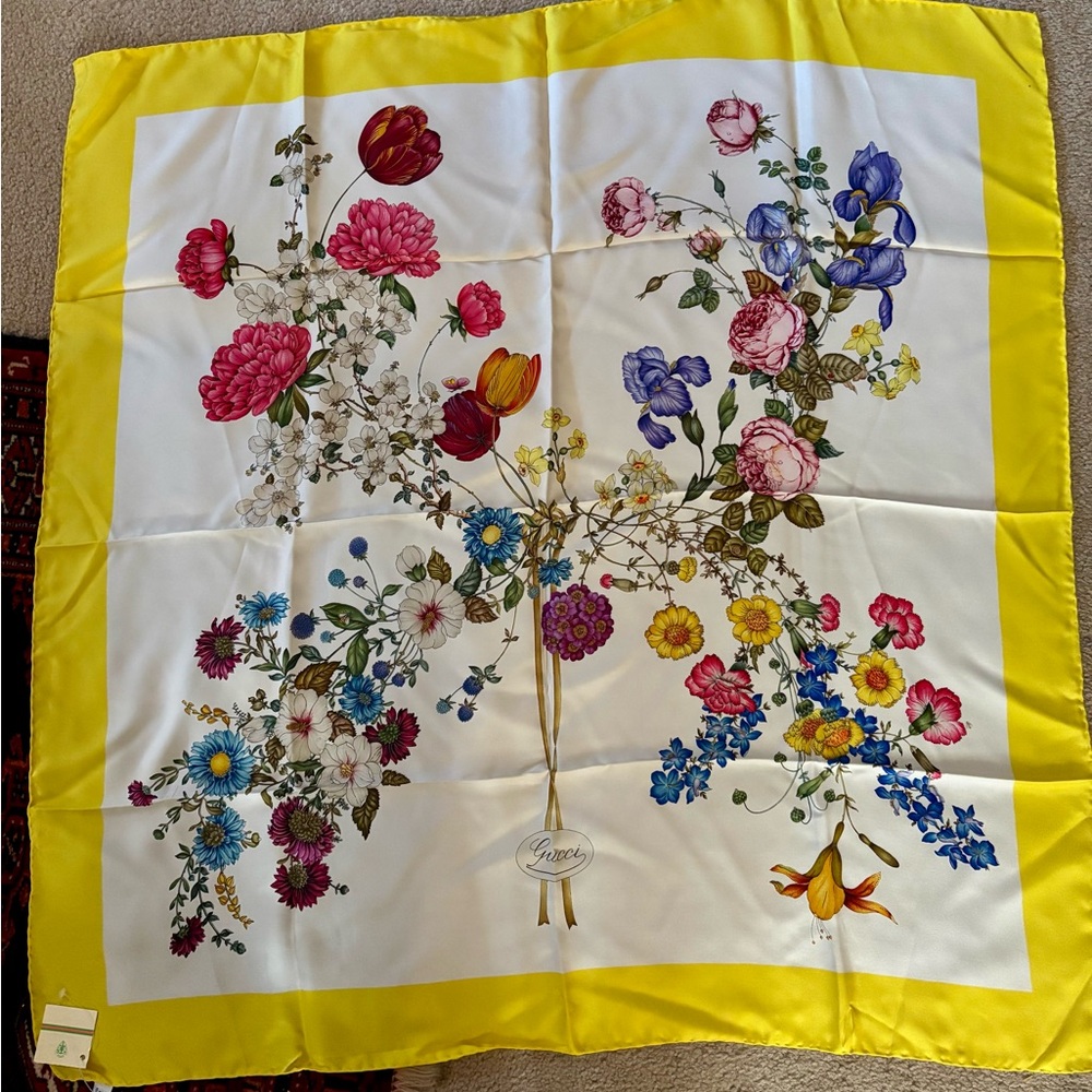 Gucci Floral Silk Scarf - Yellow and Multicolor New w Tags and sleeve 34x34
